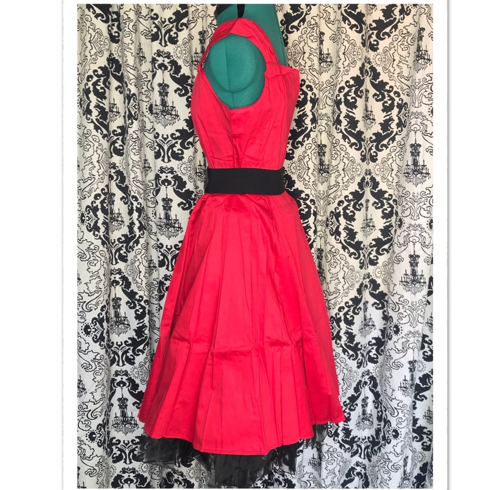 Pinup Dress - Picture 2 of 3